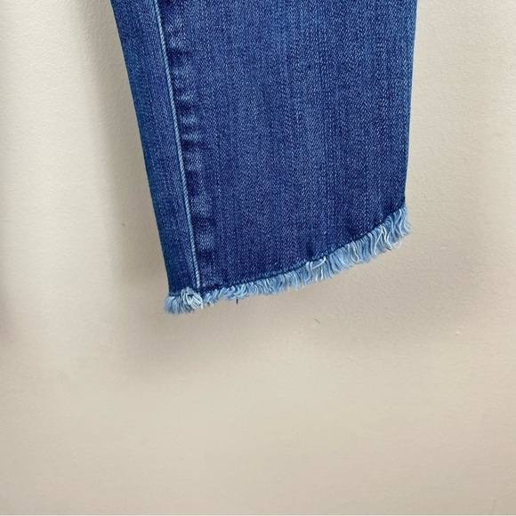 Madewell 10" High-Rise Skinny Jeans: Tulip-Hem Edition - Picture 8 of 11